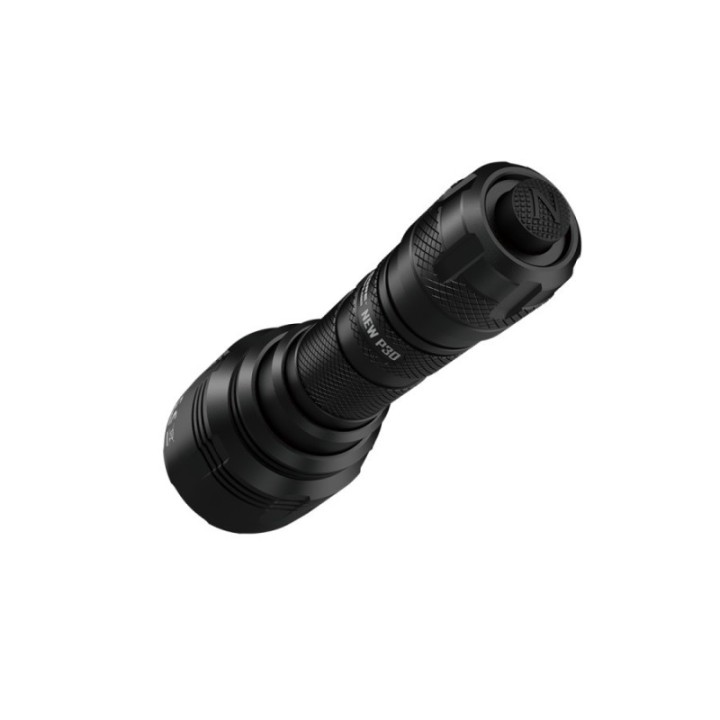 Nitecore New P30 – Lanternă de mână cu fascicul concentrat