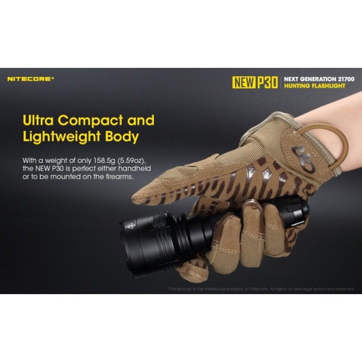 Nitecore New P30 – Lanternă de mână cu fascicul concentrat