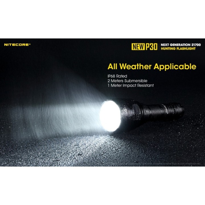 Nitecore New P30 – Lanternă de mână cu fascicul concentrat