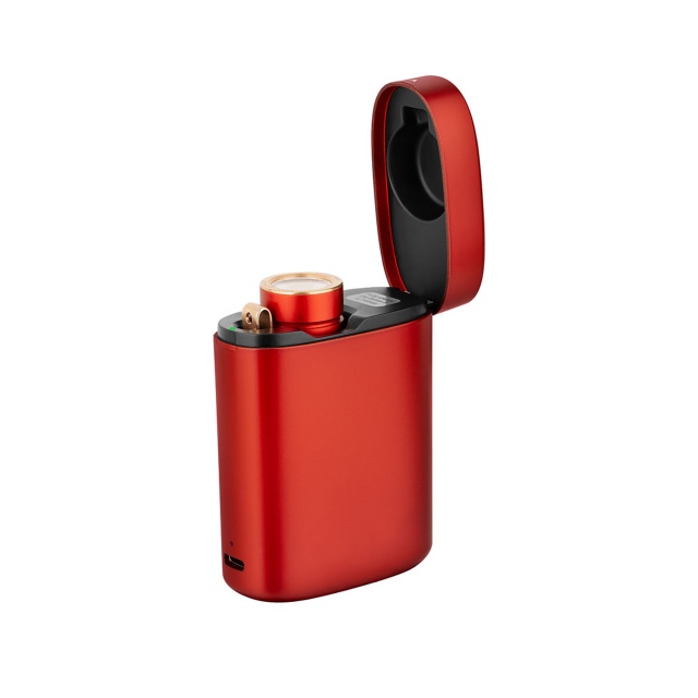 Olight Baton 3 Premium Red - Lanterna reincarcabila